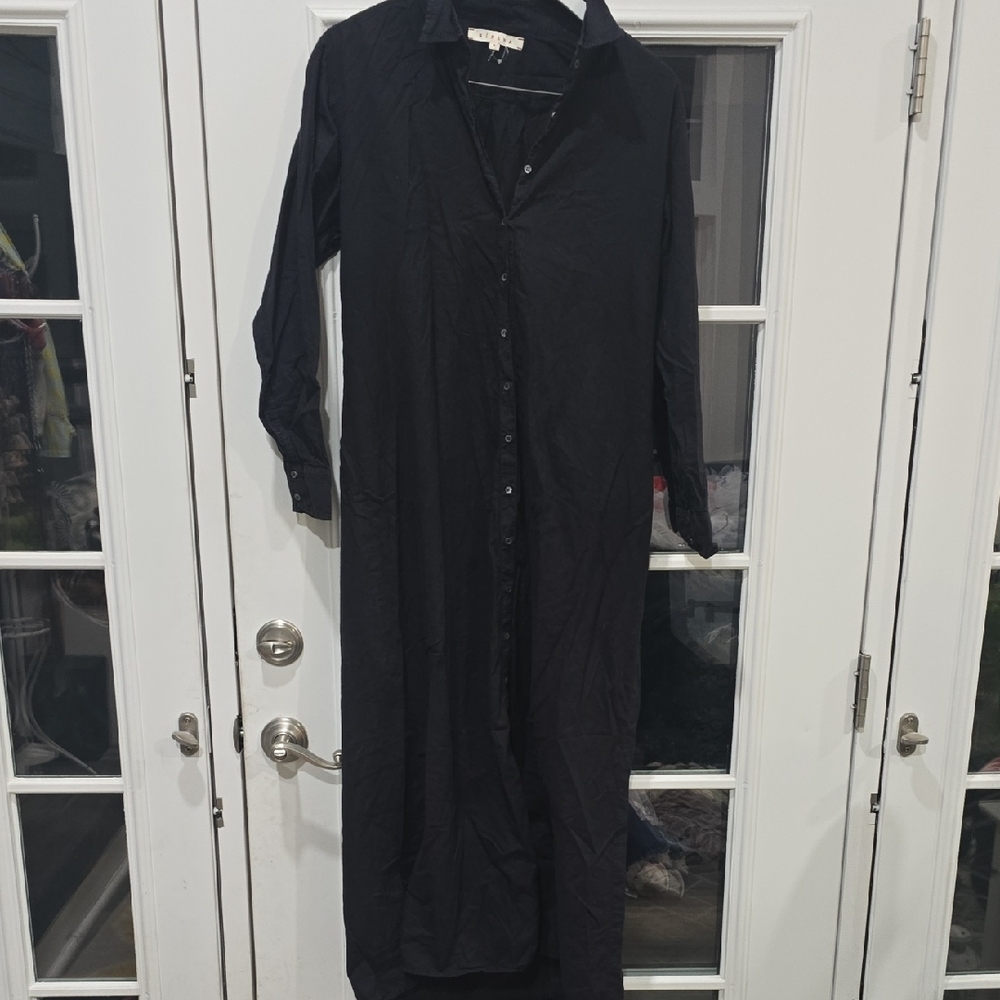 XiRENA Black Long Button-Down Shirt Dress